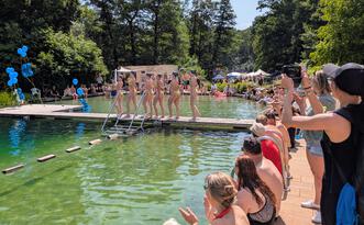 Badfest im Zschonergrundbad - Termin schon mal vormerken